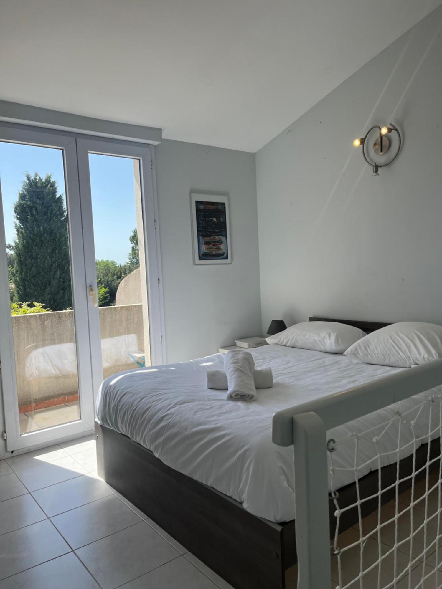 Ibis - Villa Avec Piscine, Jardin Et Parking Αρλ Εξωτερικό φωτογραφία