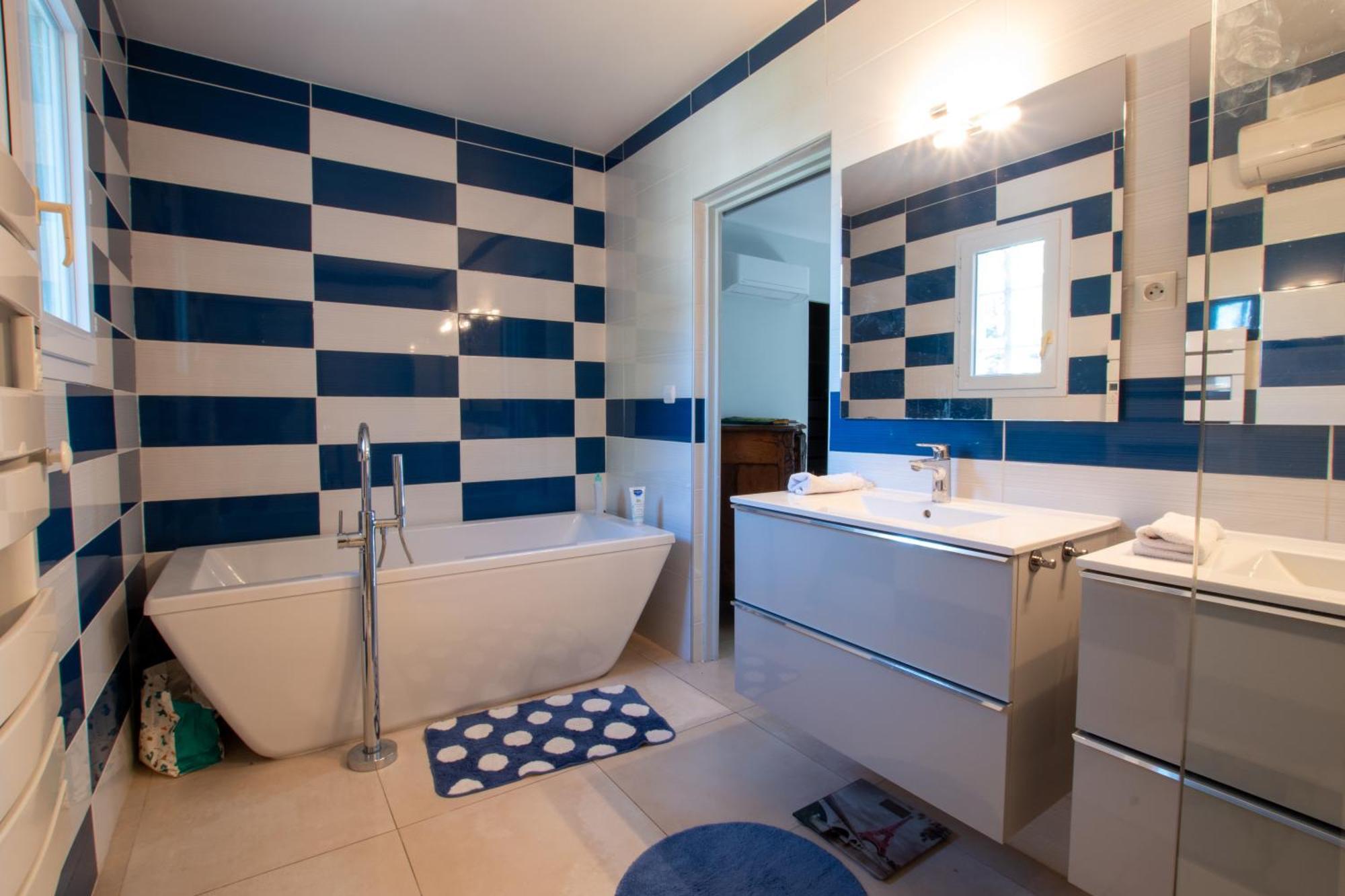 Ibis - Villa Avec Piscine, Jardin Et Parking Αρλ Εξωτερικό φωτογραφία