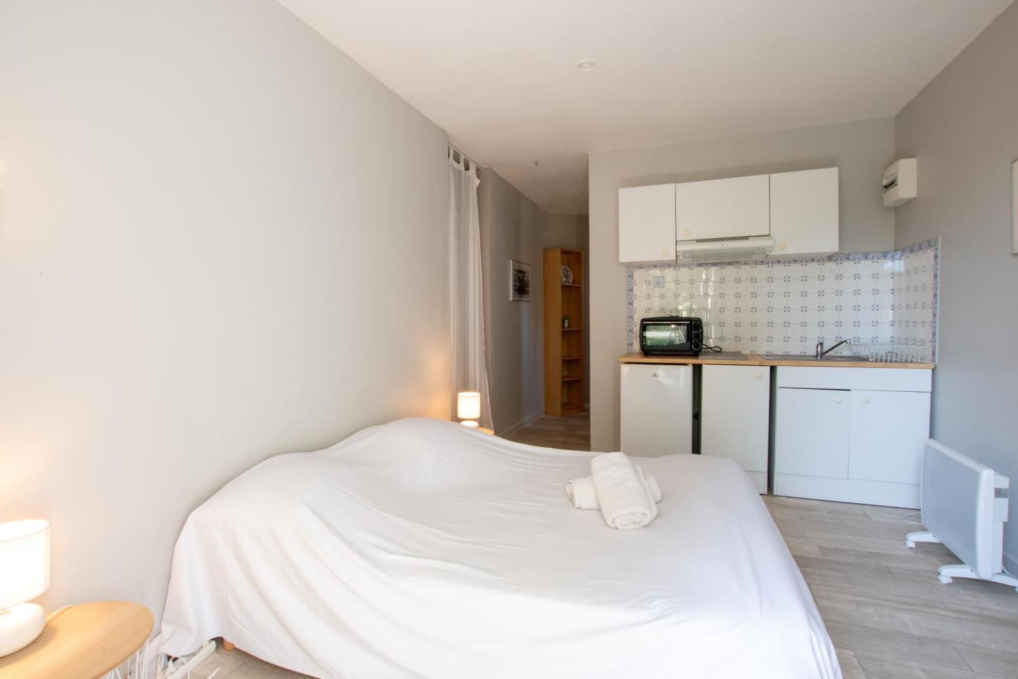 Ibis - Villa Avec Piscine, Jardin Et Parking Αρλ Εξωτερικό φωτογραφία
